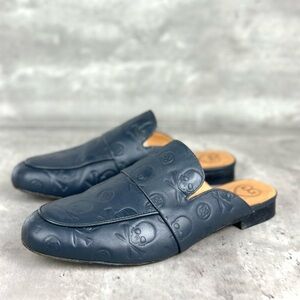 G/FORE Navy Skull & Ts Mule Street Shoes Size 8.5